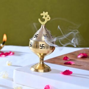 Om Akhand Diya Dor Puja Golden Om Symbol Decorative Brass Diya for Puja