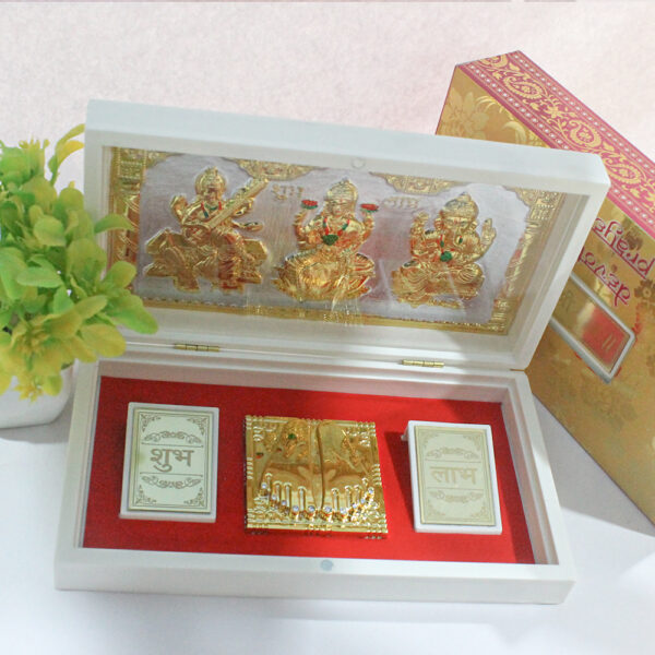 Idolkart 24k Gold and 999 Silver Coated Lakshmi-Kuberji Divine Box - Image 5