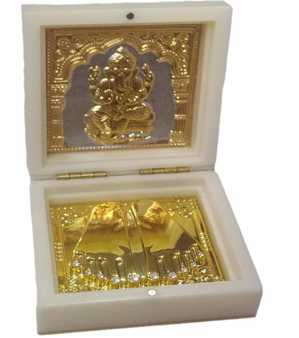 Ganesh Ji Glass Charan Paduka Box - Image 3