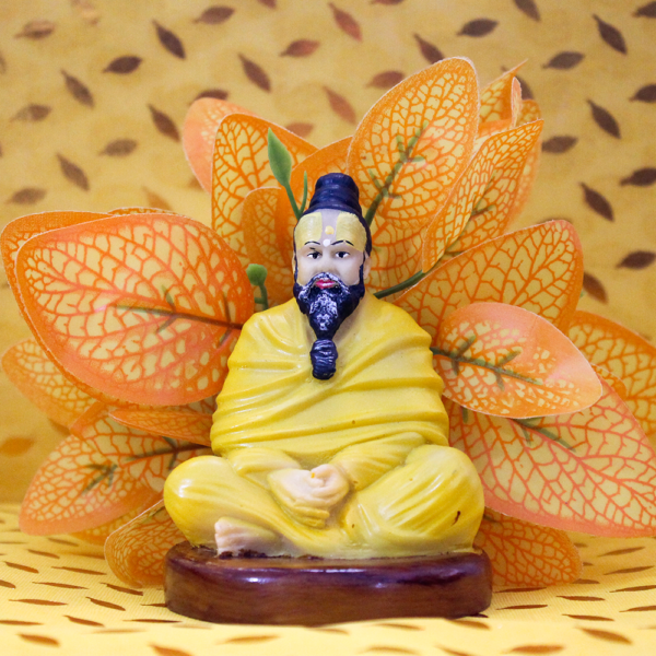 Premanand Maharaj Resin Idol, Religious Decorative Figurine, Yellow Robe - Image 3